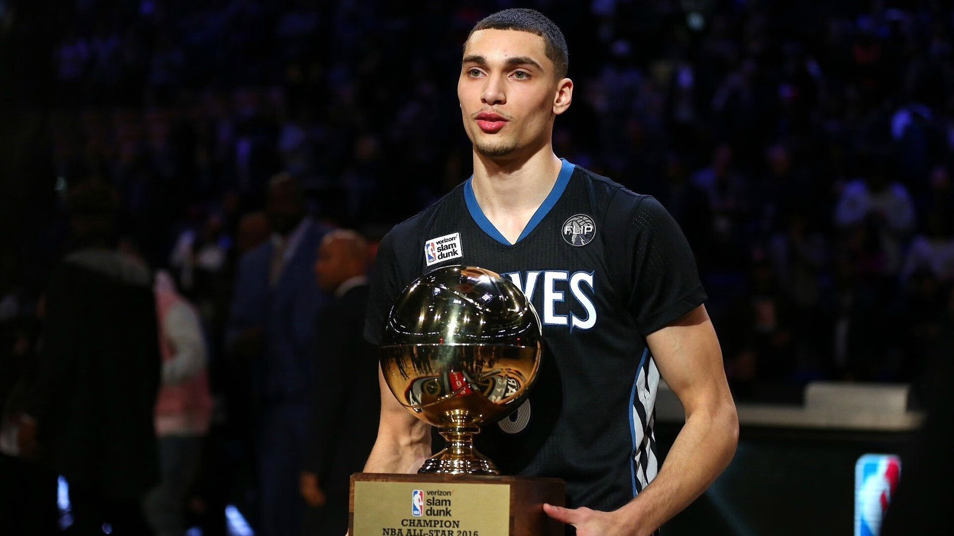 又见绝平!洛杉矶快船与纽约尼克斯鏖战至终场,罗德里读秒救主的简单介绍